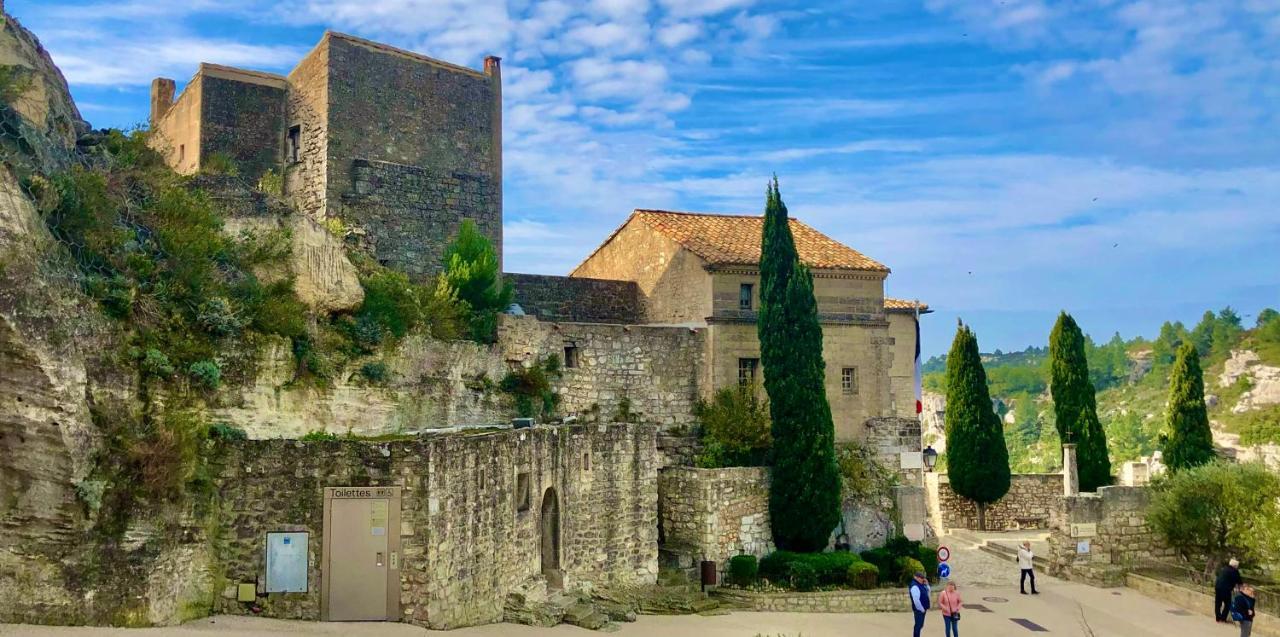 Lou Meinado Saint-Martin-de-Crau Exterior photo